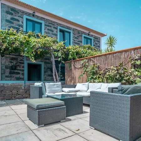 Tatil Evi Madeirense In Santa Cruz (Madeira)