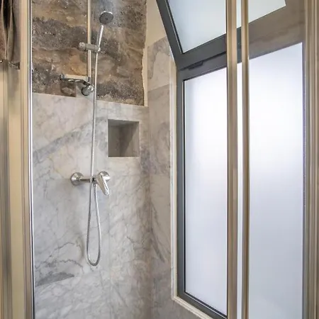 Semesterbostad Madeirense In Santa Cruz (Madeira)